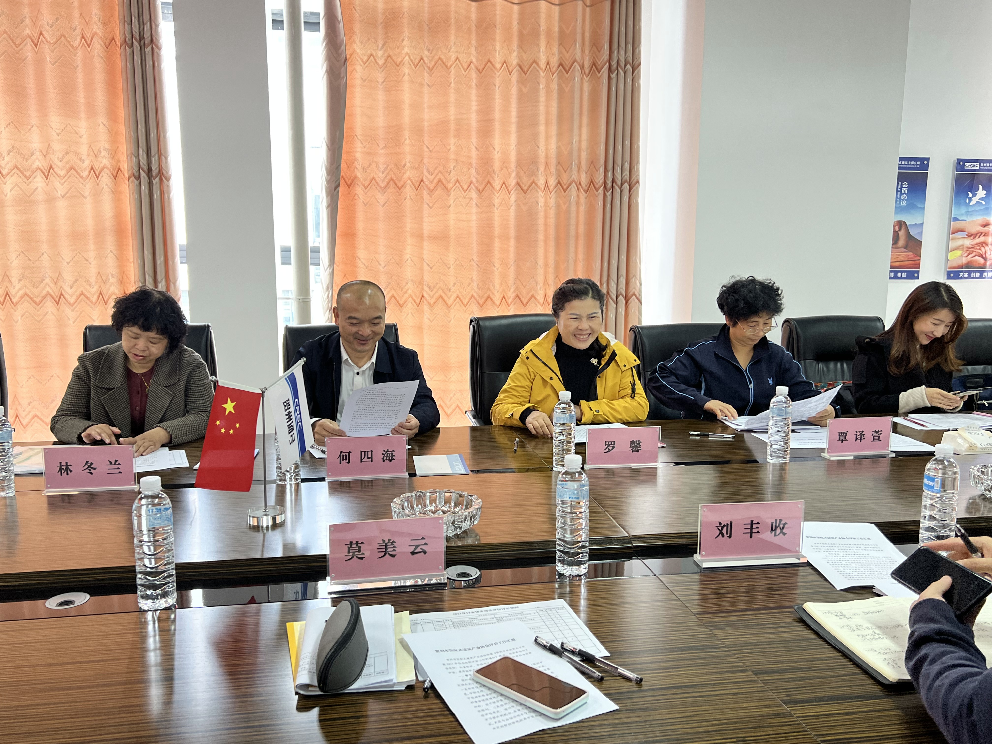 1637629897778128.jpg 2.jpg